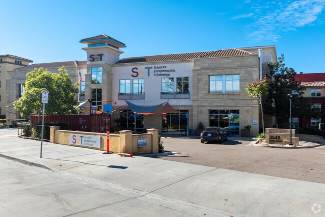 The front view of School for Entrepreneurship & Technology in Serra Mesa.