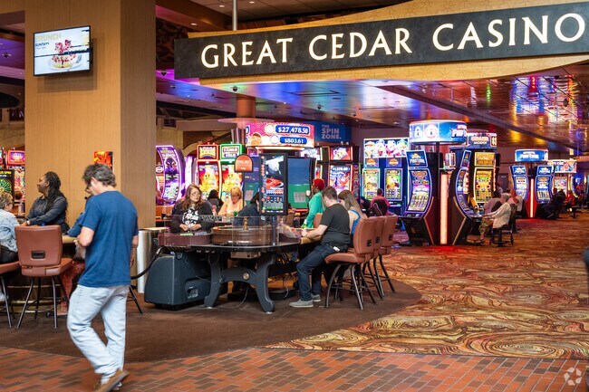 The Great Cedar Casino is a quick drive from the heart of Preston, CT.