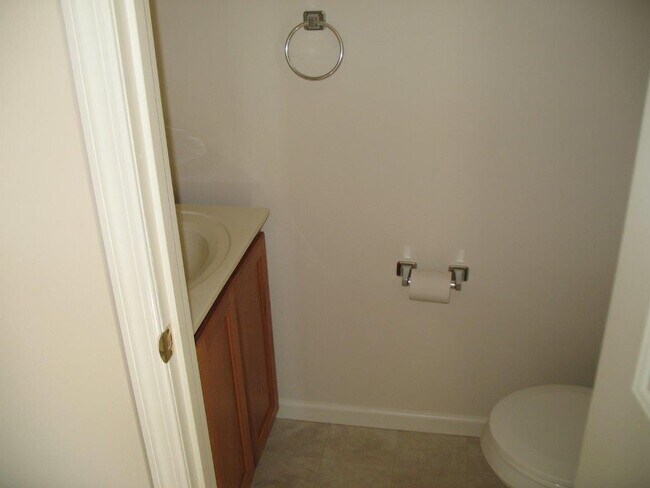 1700 Big Tree Dr unit 1700 Big Tree Dr 86, Fairmont, WV 26554 - photo 5