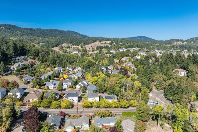 Northwest Corvallis, OR has a variety of living options, mostly in the $700,000 range.