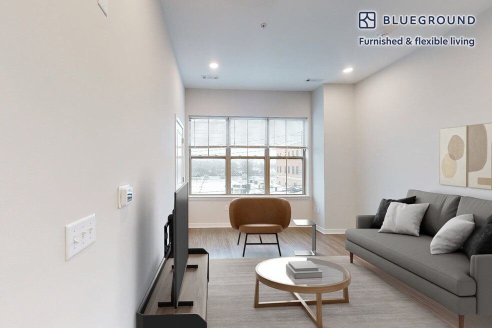 332 Halstead Ave unit FL2-ID2985A, Harrison, NY 10528 - photo 1