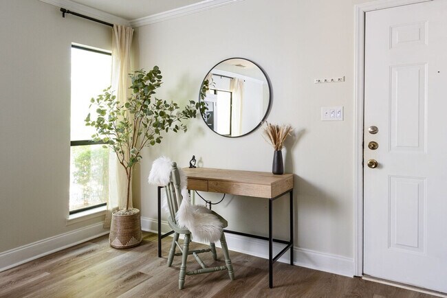 2711 Randolph Rd unit ID1353815P, Charlotte, NC 28207 - photo 5