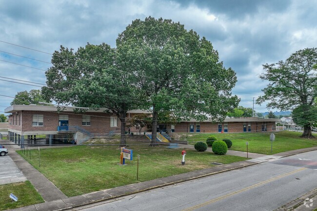 Clifton Hills Elementary is the middle school for Ridgedale-Oak Grove residents.
