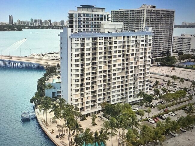 Kennedy House unit 3K, North Bay Village, FL 33141 - photo 2