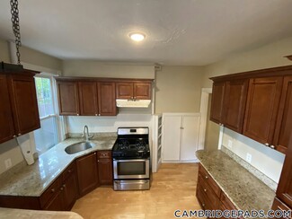19 Putnam Ave Unit 19p, Cambridge, MA 02139