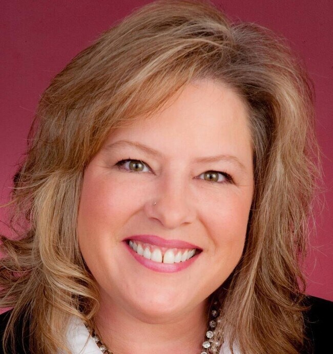 Julie Wisely