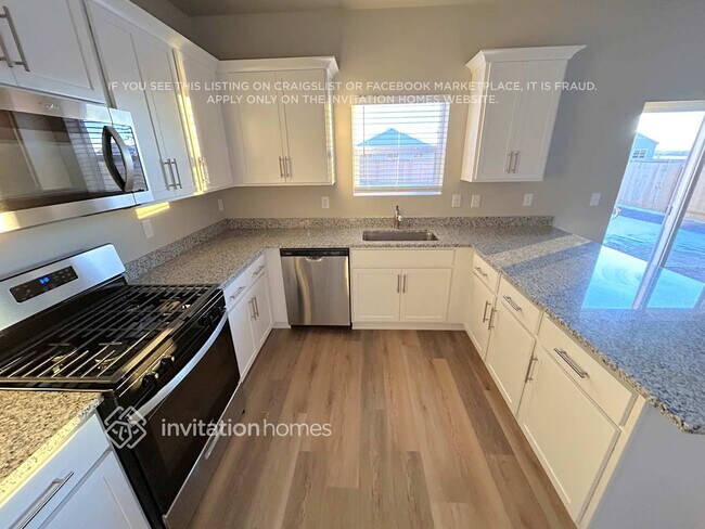 2154 Alyssa St, Fort Lupton, CO 80621 - photo 5