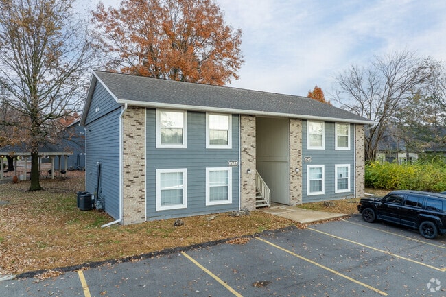 Chouteau Bay Apartments, Pontoon Beach, IL 62040 - photo 3