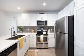 3400 Cahuenga Blvd W, Los Angeles, CA 90068