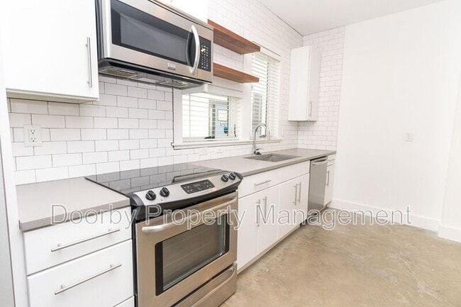 1522 Adams St, Chattanooga, TN 37408 - photo 6