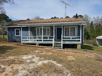 1783 Love Town Rd, Buffalo Junction, VA 24529