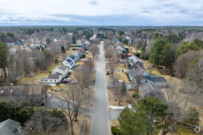 East Saco, ME is situated between the city’s lively downtown and its sandy beaches.