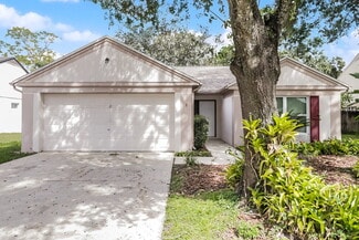 1526 Baker Rd, Lutz, FL 33559