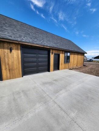 215 E 5th S, Sugar City, ID 83448