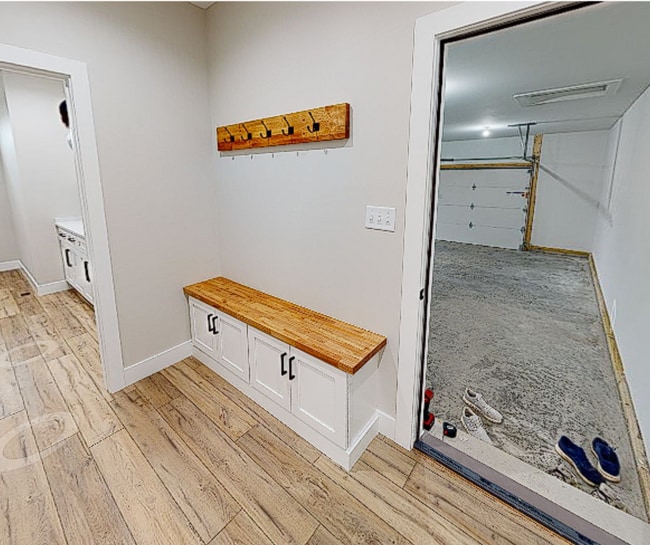 6000 Sable Ridge Dr unit 37743369, Newburgh, IN 47630 - photo 2