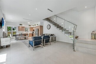 2868 SW 33rd Ct, Miami, FL 33133