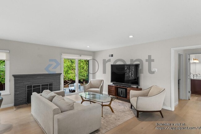 1227 Maple St, San Mateo, CA 94402 - photo 7