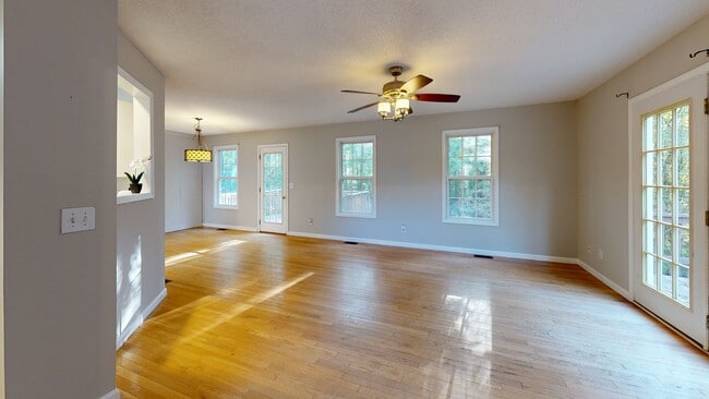 8 Brock Ln, Bremen, GA 30110 - photo 2