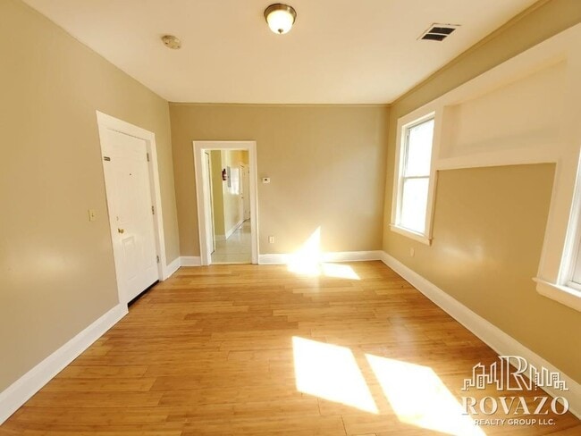 41 Underwood St unit 1R, 2L, Newark, NJ 07106 - photo 3