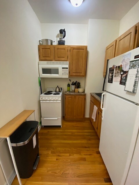 1318 Commonwealth Ave unit 3A, Allston, MA 02134 - photo 7