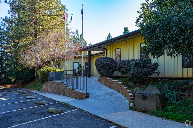 Students at Forest Lake Christian School get great education in a Christian based foundation.