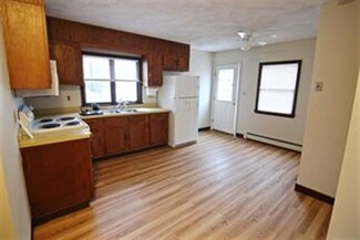 34 Salem St Unit 2, Wakefield, MA 01880