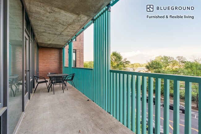 3030 Potomac Ave unit FL3-ID1032, Arlington, VA 22202 - photo 4