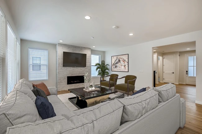 9110 Lake Breeze Dr unit 36452800, Littleton, CO 80125 - photo 6