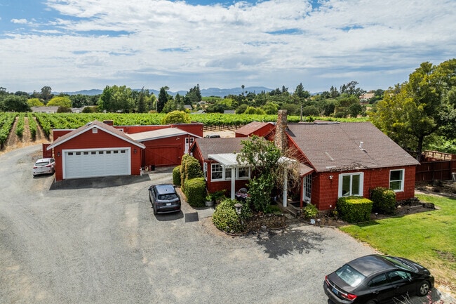 Von Uhlit Ranch is full of picturesque ranch style homes.