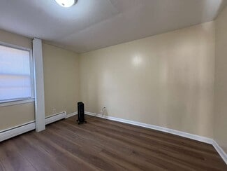 93 Wharton Place Unit 1, West Haven, CT 06516