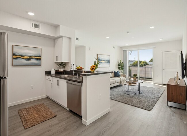 3518 Chesapeake Ave., Los Angeles, CA 90016, Los Angeles, CA 90016 - photo 6