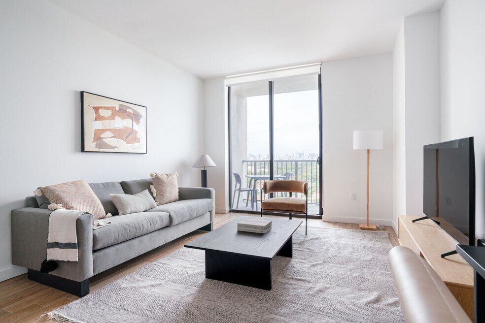 1501 SW 37th Ave unit FL6-ID128, Miami, FL 33145 - photo 1