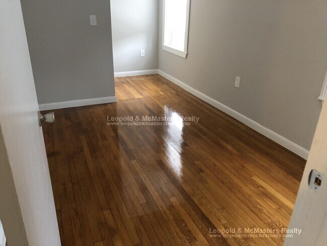 26 Maple St unit 4, Watertown, MA 02472 - photo 6