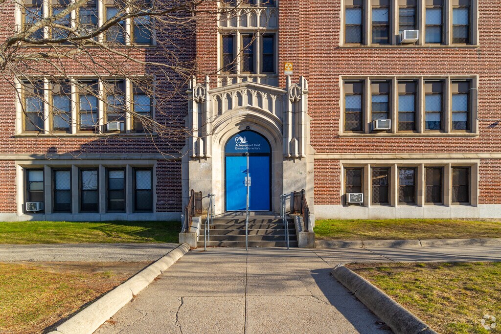 Side Entrance at Oliver Hazard Perry Middle School in Hartford, Providence, RI.