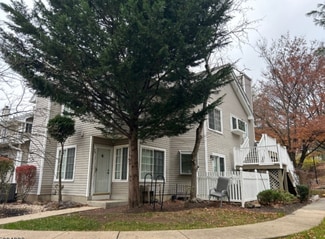 45 Stevens Ct, Bedminster, NJ 07921