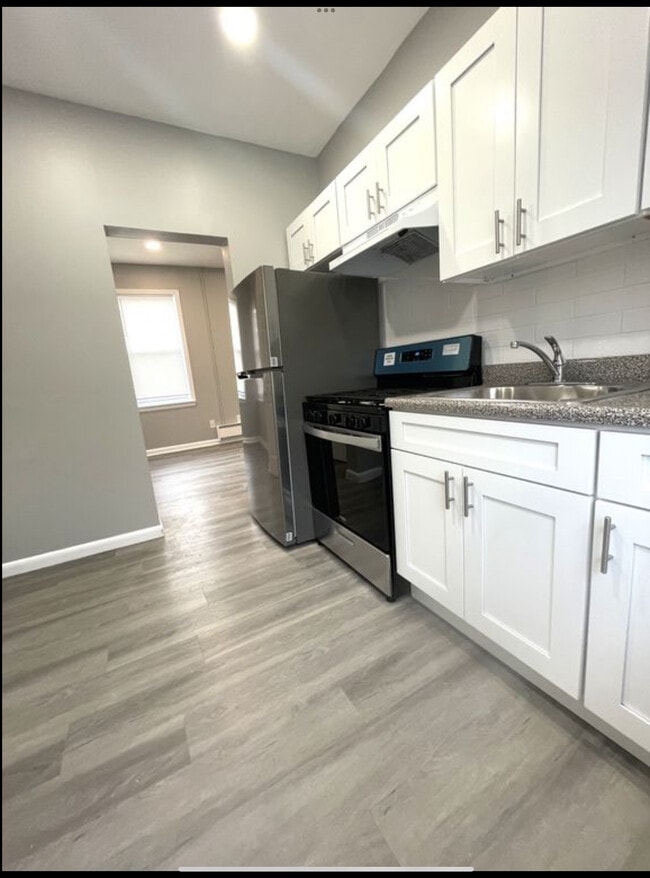 970 Mclean Ave Unit 2F, Yonkers, NY 10704