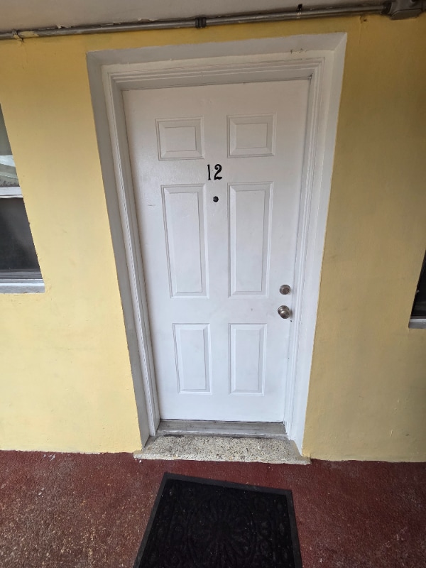80 W 23rd St unit 12, Hialeah, FL 33010 - photo 2