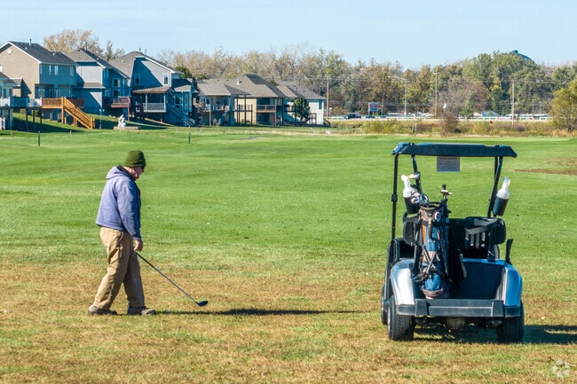 Many residents of Fox Run are members at the golf course right in their back yard.