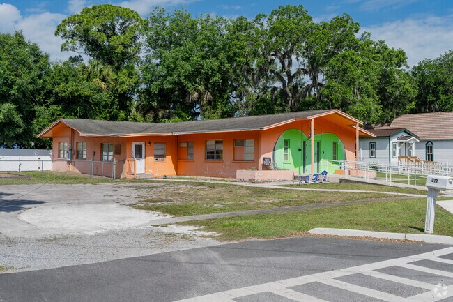 Bethel Christian is located in the heart of New Smyrna Beach.