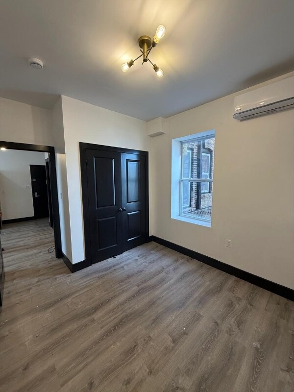 11 Thomas St unit 2a, Newark, NJ 07114 - photo 5