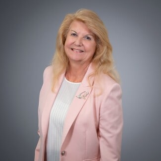 Alexa Arachy - Realtor