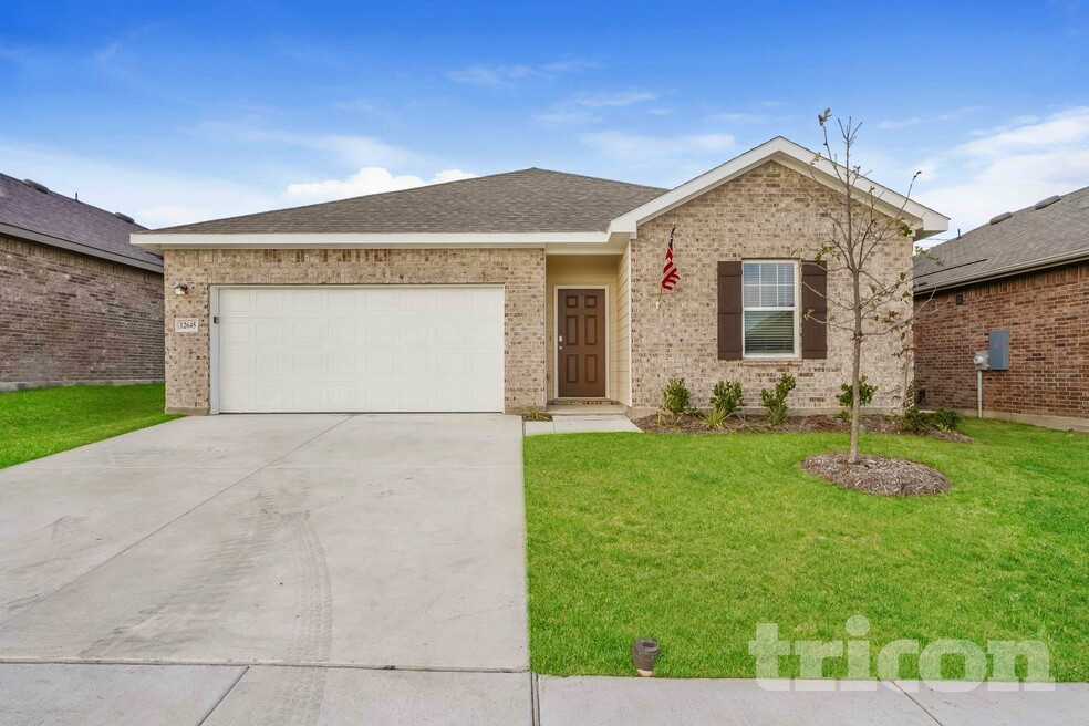 12645 Big Rnch Rd, Fort Worth, TX 76179 - photo 1