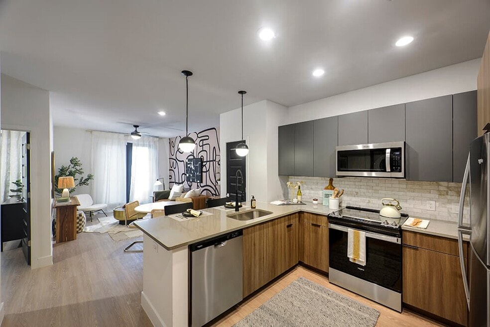 333 Ellington Apartments, Gaithersburg, MD 20878 - photo 1