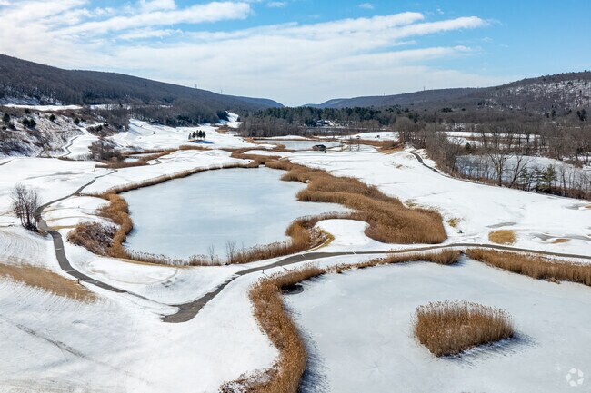 Berkshire Valley Golf Course in Oak Ridge features rolling greens and a picturesque landscape for golfers.
