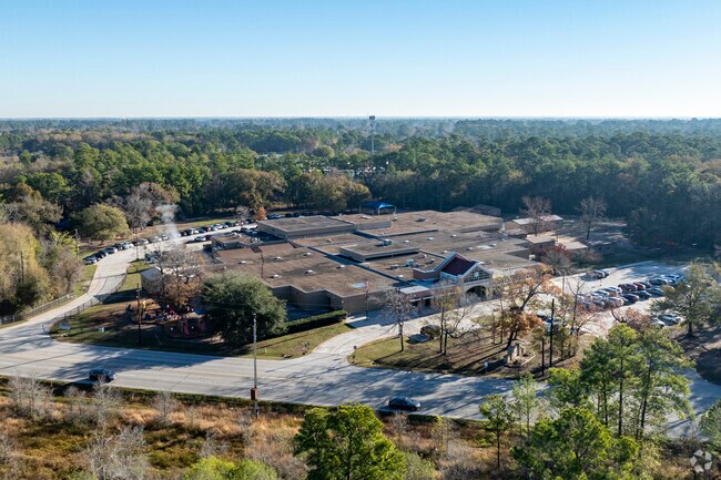 Ford Elementary School is located in Rayford neighborhood in Spring.