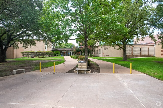 Memorial Middle is a public middle school in Memorial City.