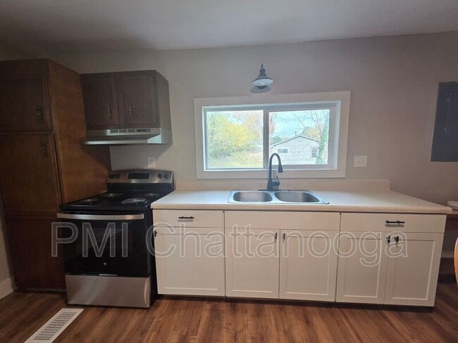 510 Mission Ridge Rd, Rossville, GA 30741 - photo 2