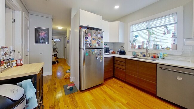 165 Boylston St unit 1, Jamaica Plain, MA 02130 - photo 7