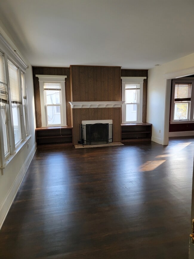 27 Walkley Rd, West Hartford, CT 06119 - photo 4