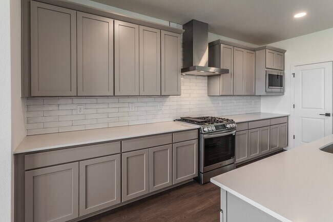 6100 Gault Rd, Timnath, CO 80528 - photo 7